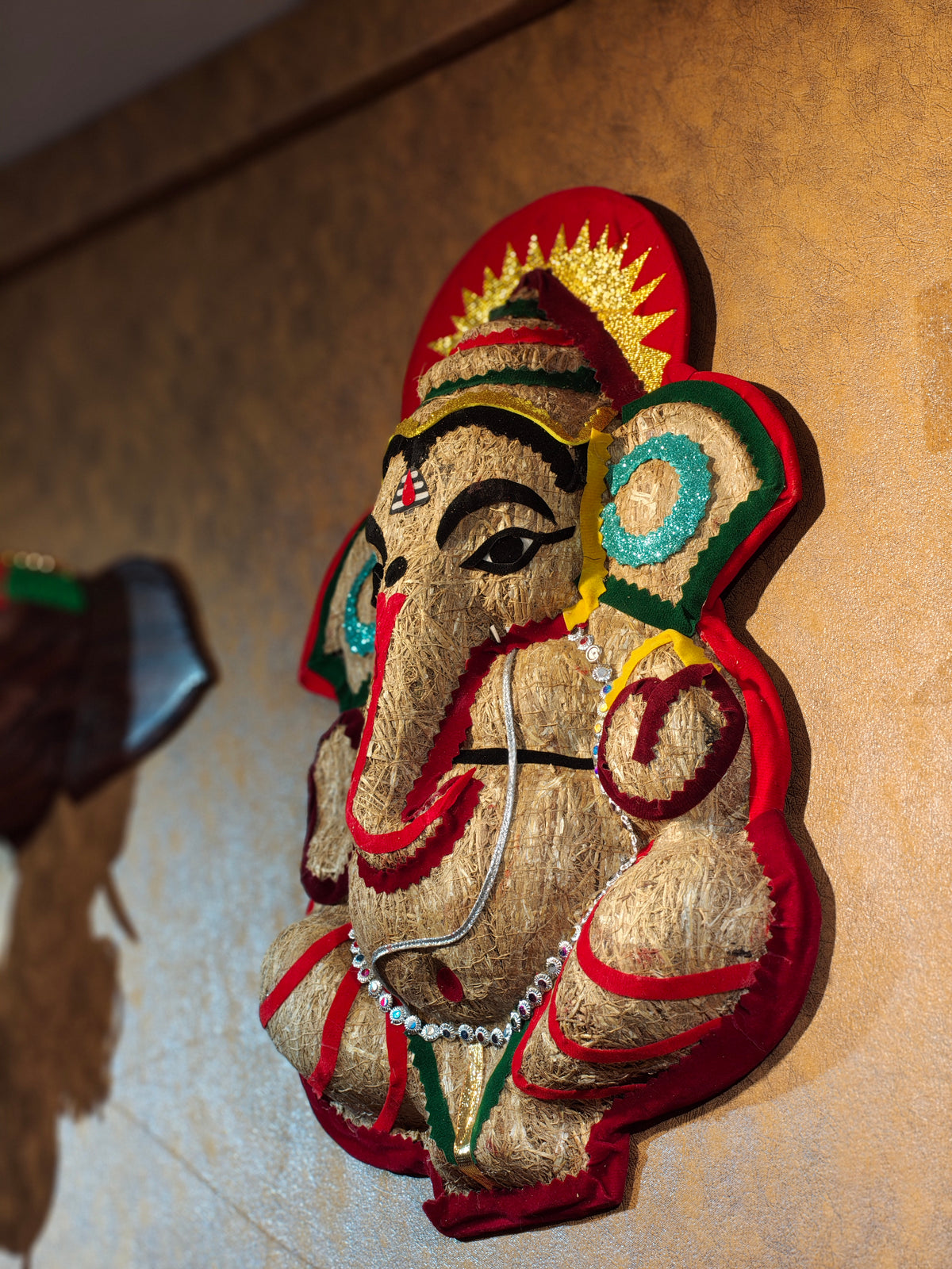 Handcrafted Coconut Husk & Coir Ganesha Wall Hanging – Eco-Friendly Lord Ganpati Wall Art Mask